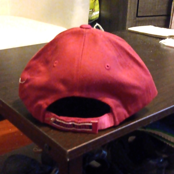 CAVALIERS ADIDAS HAT VELCRO - Picture 2 of 3